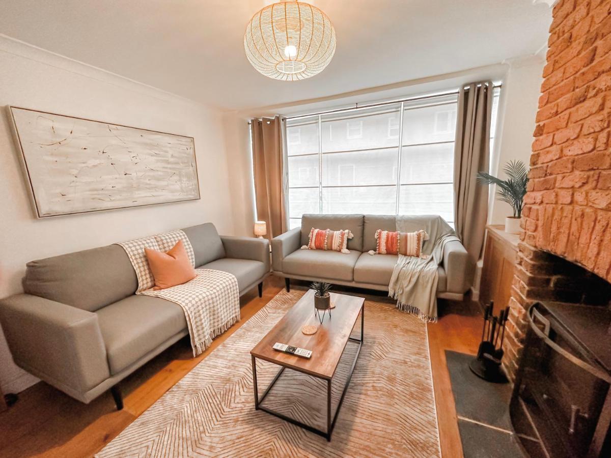 3 Bedroom Home Close To Town Centre With Wifi & Garden Royal Tunbridge Wells Exterior photo