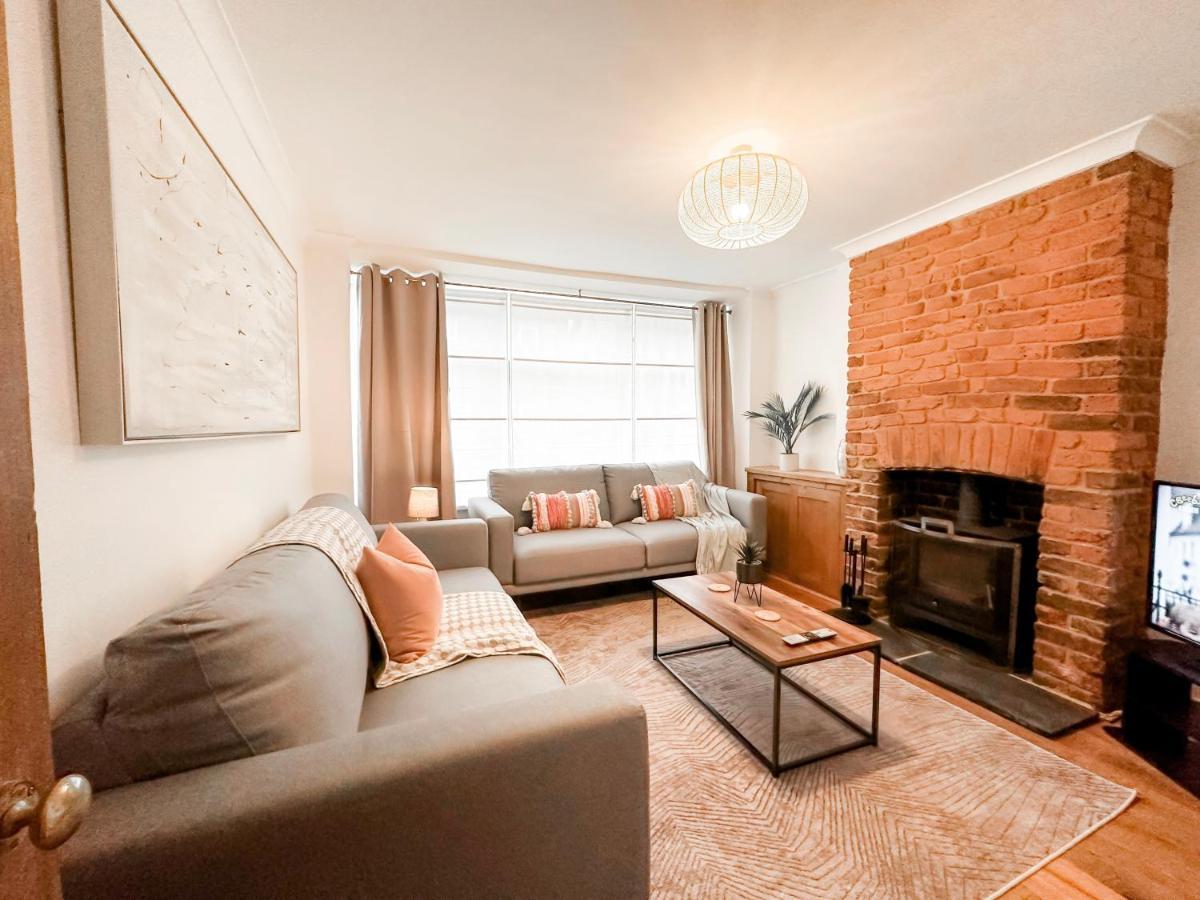 3 Bedroom Home Close To Town Centre With Wifi & Garden Royal Tunbridge Wells Exterior photo